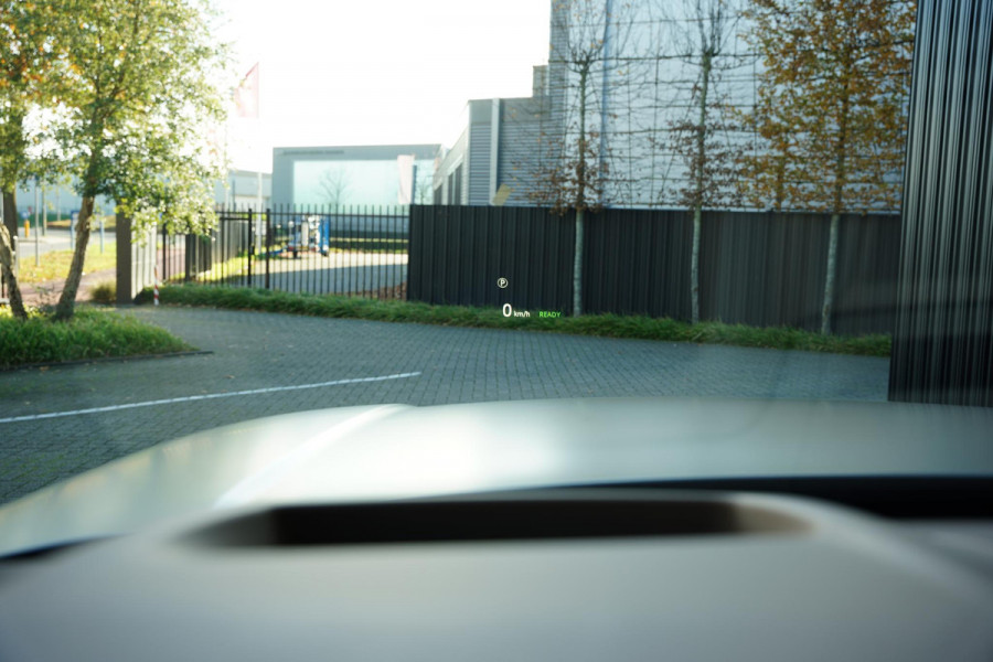 Land Rover Range Rover P 550 E SV Sunset Gold / Leather SV Beige Brown