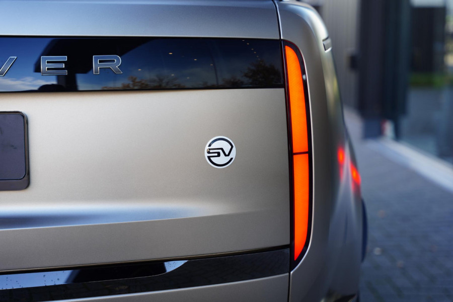 Land Rover Range Rover P 550 E SV Sunset Gold / Leather SV Beige Brown