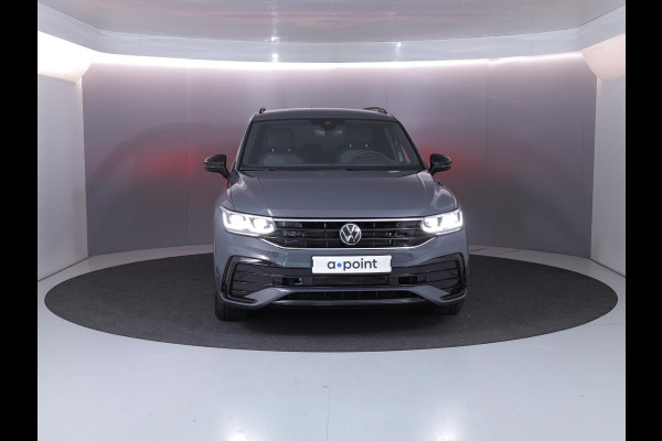 Volkswagen Tiguan 1.5 TSI R-Line Business 150pk DSG| Navi| 19'LM-velgen| Camera|Digital display