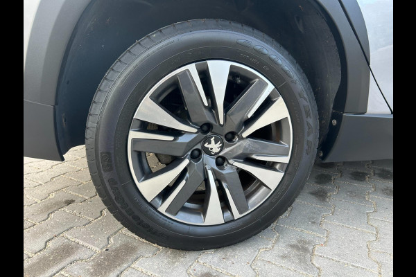 Peugeot 2008 1.2 PureTech GT-line | CARPLAY | PANO | TREKHAAK | NAVI | BLUETOOTH | AUX/USB | CC | PDC | APK T/M 20-10-2026 | TOP