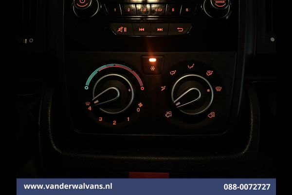 Peugeot Boxer 2.2 BlueHDi 120pk L1H1 Euro6 Airco | Dakdragers | 2500kg Trekhaak Bijrijdersbank