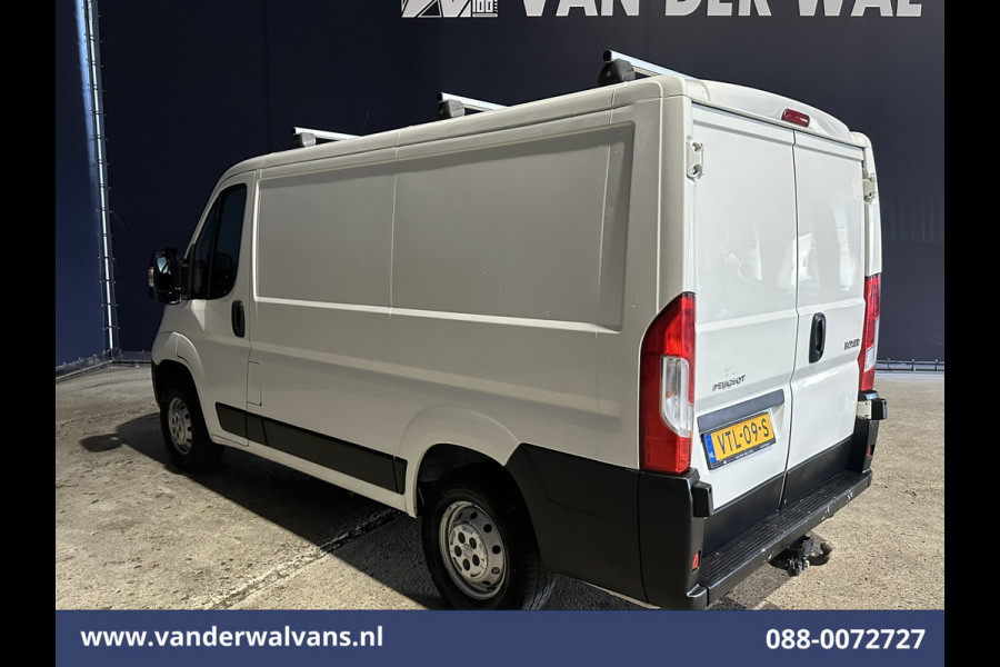 Peugeot Boxer 2.2 BlueHDi 120pk L1H1 Euro6 Airco | Dakdragers | 2500kg Trekhaak Bijrijdersbank