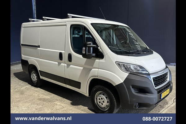 Peugeot Boxer 2.2 BlueHDi 120pk L1H1 Euro6 Airco | Dakdragers | 2500kg Trekhaak Bijrijdersbank