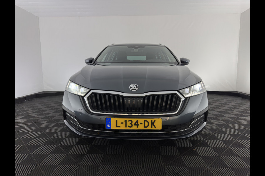 Škoda Octavia Combi 1.5 TSI First Edition (INCL.BTW) *FULL-LED | DIGI-COCKPIT | ADAPTIVE-CRUISE | LANE-ASSIST | HEATED-COMFORTSEATS | KEYLESS | AMBIENT-LIGHT | DAB+ | PRIVACY-GLASS | NAVI-FULLMAP | 18''ALU | TOWBAR*