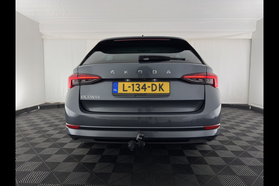 Škoda Octavia Combi 1.5 TSI First Edition (INCL.BTW) *FULL-LED | DIGI-COCKPIT | ADAPTIVE-CRUISE | LANE-ASSIST | HEATED-COMFORTSEATS | KEYLESS | AMBIENT-LIGHT | DAB+ | PRIVACY-GLASS | NAVI-FULLMAP | 18''ALU | TOWBAR*
