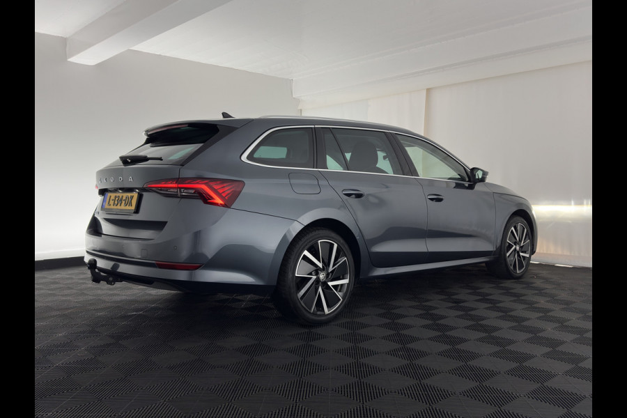Škoda Octavia Combi 1.5 TSI First Edition (INCL.BTW) *FULL-LED | DIGI-COCKPIT | ADAPTIVE-CRUISE | LANE-ASSIST | HEATED-COMFORTSEATS | KEYLESS | AMBIENT-LIGHT | DAB+ | PRIVACY-GLASS | NAVI-FULLMAP | 18''ALU | TOWBAR*