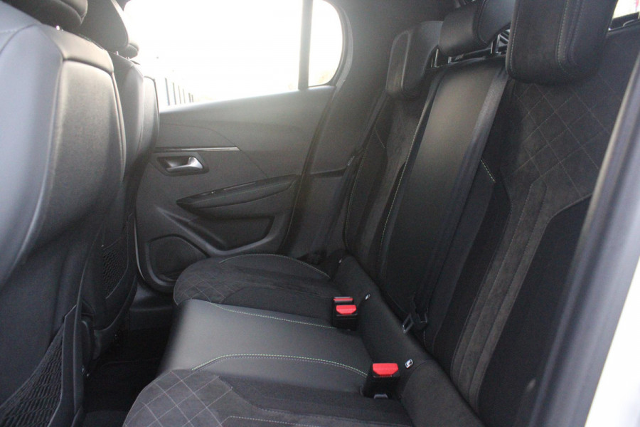 Peugeot 208 1.2 130PK AUTOMAAT GT PACK | BLACK PACK | PANORAMA DAK | ALCANTARA BEKLEDING | ACHTERUITRIJ CAMERA | ADAPTIVE CRUISE CONTROL | FULL LED KOPLAMPEN | 3-D INSTRUMENTENPANEEL | STOEL VERWARMING | 17" LICHTMETALEN VELGEN | ALL SEASON BANDEN | DODEHOEK DETECTIE | NAVIGATIE | APPLE CARPLAY/ANDROID AUTO | DAB+ RADIO |