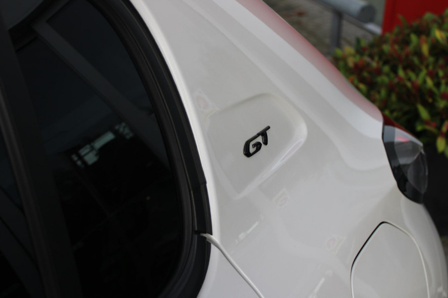 Peugeot 208 1.2 130PK AUTOMAAT GT PACK | BLACK PACK | PANORAMA DAK | ALCANTARA BEKLEDING | ACHTERUITRIJ CAMERA | ADAPTIVE CRUISE CONTROL | FULL LED KOPLAMPEN | 3-D INSTRUMENTENPANEEL | STOEL VERWARMING | 17" LICHTMETALEN VELGEN | ALL SEASON BANDEN | DODEHOEK DETECTIE | NAVIGATIE | APPLE CARPLAY/ANDROID AUTO | DAB+ RADIO |