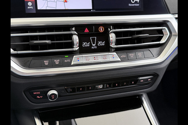 BMW 3-serie 320i 2.0T 184pk AUT-8 Navi-Pro Apple Carplay Android Bordherk. Sport Line Shadow-Line Sportstoel+ 1/2 Leer PDC-a+v Teleservice D HiFi+9speakers Drive-Assist LED Connected-Services LED Live Cockpit Pro Active guard DAB WiFi 1600kg trekvermogen