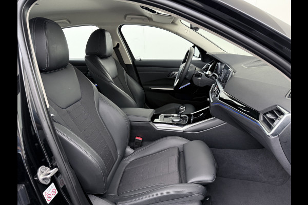 BMW 3-serie 320i 2.0T 184pk AUT-8 Navi-Pro Apple Carplay Android Bordherk. Sport Line Shadow-Line Sportstoel+ 1/2 Leer PDC-a+v Teleservice D HiFi+9speakers Drive-Assist LED Connected-Services LED Live Cockpit Pro Active guard DAB WiFi 1600kg trekvermogen