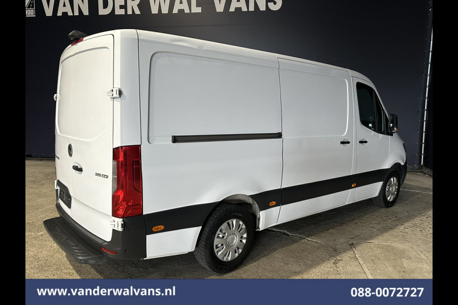 Mercedes-Benz Sprinter 315 CDI 150pk L2H1 Euro6 Airco | Camera | Cruisecontrol | Stoelverwarming Parkeersensoren, Bijrijdersbank