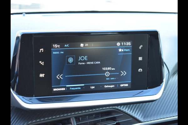 Peugeot 208 1.2 PureTech Allure Pack 100 PK | STOELVERWARMING | CLIMATE CONTROL | APPLE CARPLAY | PARKEERSENSOREN MET CAMERA | 14.486 KM