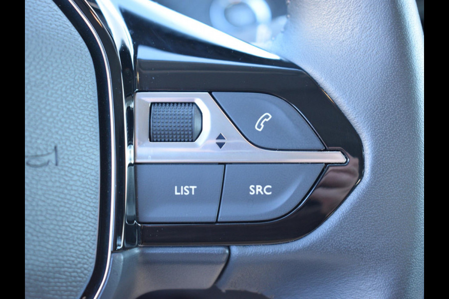 Peugeot 208 1.2 PureTech Allure Pack 100 PK | STOELVERWARMING | CLIMATE CONTROL | APPLE CARPLAY | PARKEERSENSOREN MET CAMERA | 14.486 KM