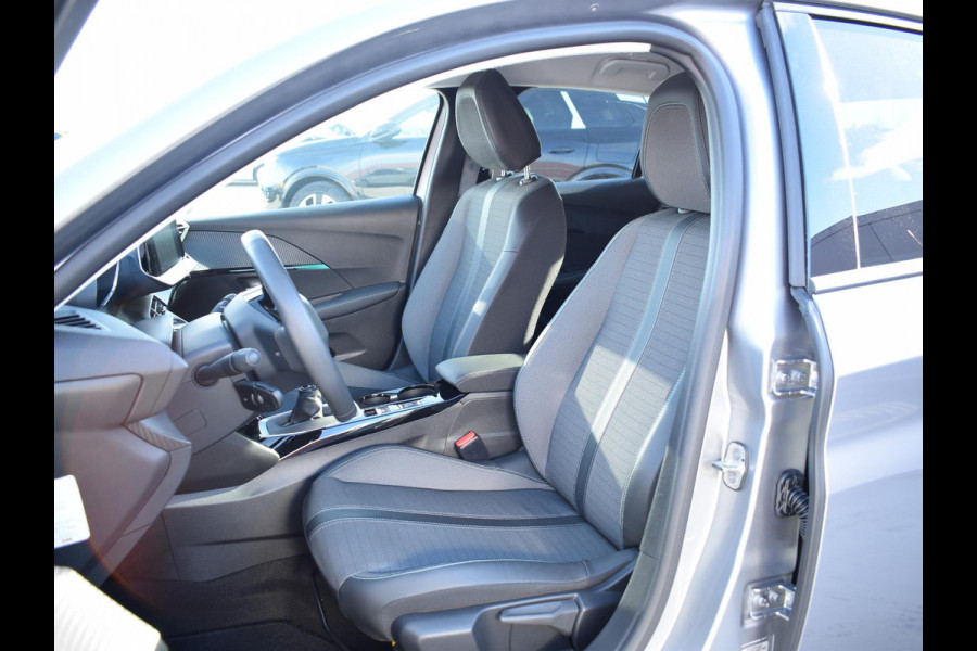 Peugeot 208 1.2 PureTech Allure Pack 100 PK | STOELVERWARMING | CLIMATE CONTROL | APPLE CARPLAY | PARKEERSENSOREN MET CAMERA | 14.486 KM