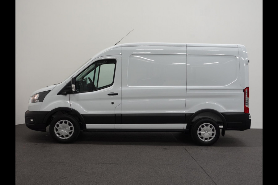 Ford Transit 130pk 2.0 L2H2 Trend Automaat Airco Navi Cruise Automaat Airco Navi Bluetooth Camera V+A DAB+ Cruise