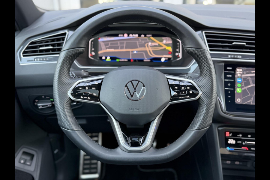 Volkswagen Tiguan 1.4 eHybrid DSG R-Line Business+ |Full Options|Black style|20"|Pano|Leer|360Cam|Trekhaak
