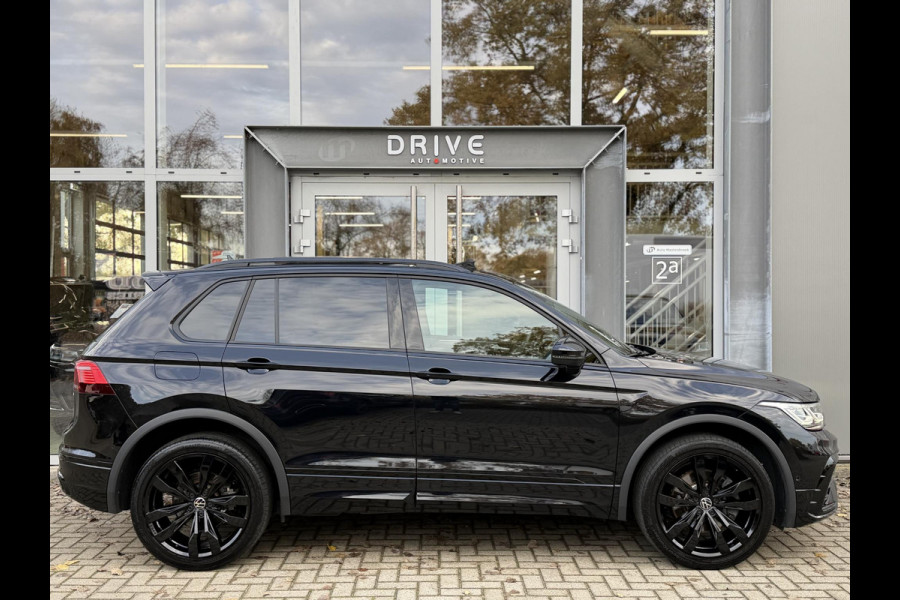 Volkswagen Tiguan 1.4 eHybrid DSG R-Line Business+ |Full Options|Black style|20"|Pano|Leer|360Cam|Trekhaak