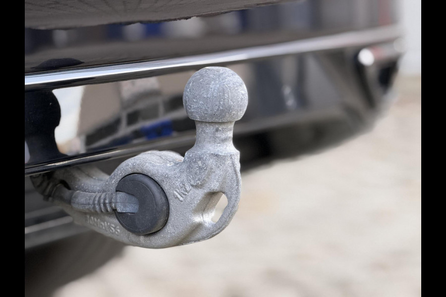 Volkswagen Tiguan 1.4 eHybrid DSG R-Line Business+ |Full Options|Black style|20"|Pano|Leer|360Cam|Trekhaak