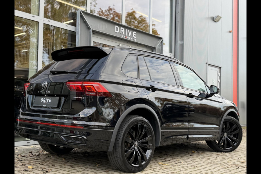 Volkswagen Tiguan 1.4 eHybrid DSG R-Line Business+ |Full Options|Black style|20"|Pano|Leer|360Cam|Trekhaak