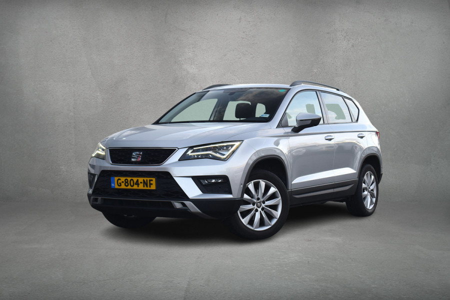Seat Ateca 1.0 EcoTSI Style Business Intense | Trekhaak | Apple CarPlay | Camera | Climate