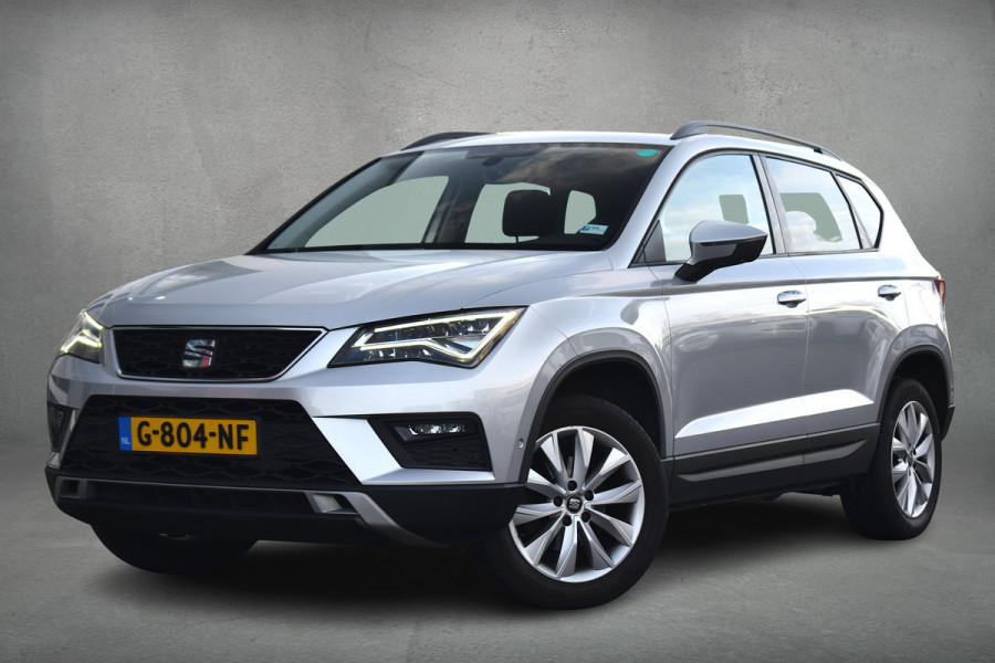 Seat Ateca 1.0 EcoTSI Style Business Intense | Trekhaak | Apple CarPlay | Camera | Climate