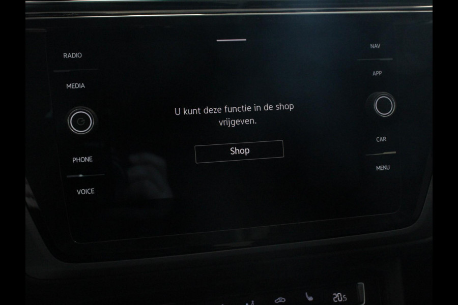 Volkswagen Touran 1.5 TSI DSG Comfortline 7p Navigatie Apple Carplay/Android Auto Parkeersensoren Adaptive Cruise Control Stoelverwarming Climate Control
