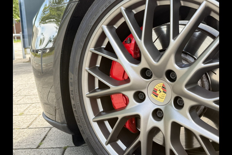 Porsche Panamera Sport Turismo BWJ 2019 | 2.9 601PK 4 E-Hybrid NL AUTO | LEER | PANO | 21'' LMV | CAMERA | LEER | AD CRUISE | CARPLAY | BOSE | PDC | LUCHTVERING