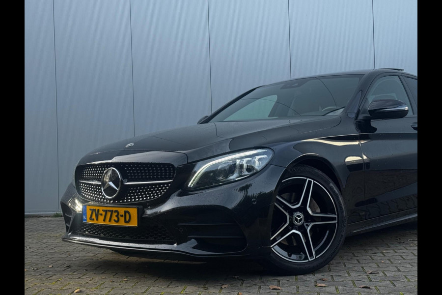 Mercedes-Benz C-Klasse C180 AMG BUSINESS SOLUTIONS PANORAMADAK VIRTUAL ORIGINEEL NEDERLANDS DEALER NAP