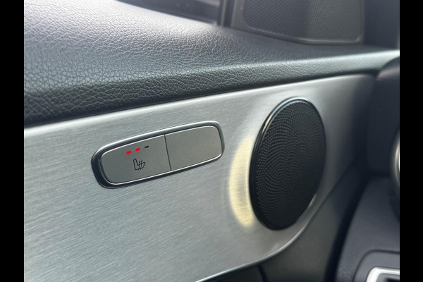 Mercedes-Benz C-Klasse C180 AMG BUSINESS SOLUTIONS PANORAMADAK VIRTUAL ORIGINEEL NEDERLANDS DEALER NAP