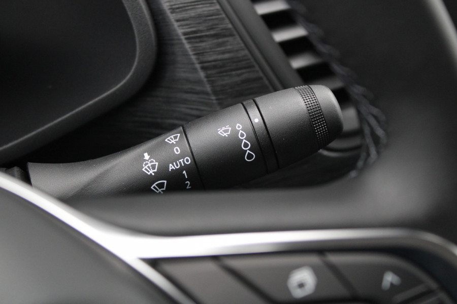 Renault Trafic 2.0 Blue dCi 130 T29 L2H1 Advance DC 130pk - Trekhaak - LED - Cruise - Carplay - Camera - Lane - Rijklaar