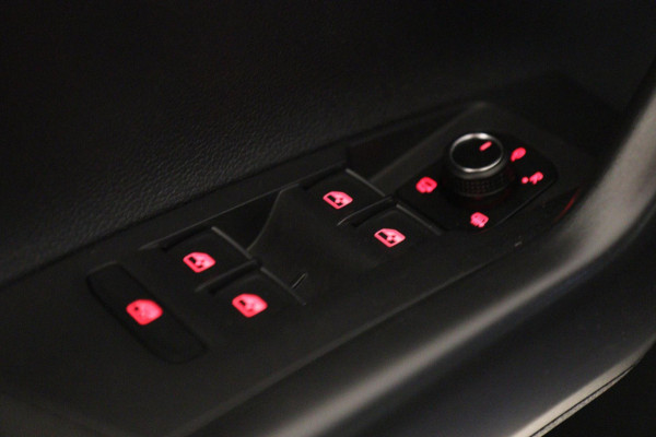 Volkswagen Polo 2.0 TSI GTI PANO/CARPLAY/CAM/SFEERVER/BLINDESPOT/VOL