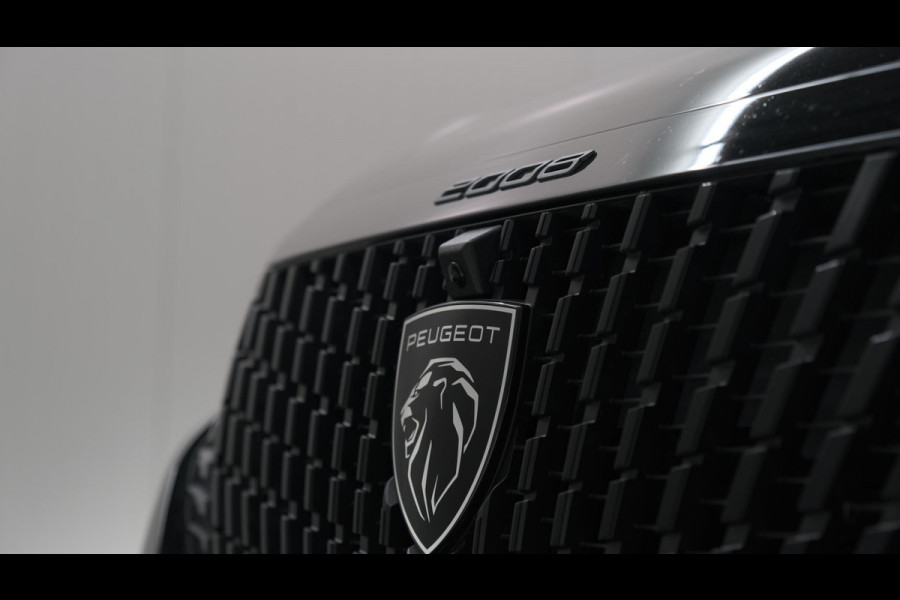 Peugeot 2008 PureTech 130 EAT8 GT | Trekhaak | 360 Camera | Adaptieve Cruise Control | Apple Carplay