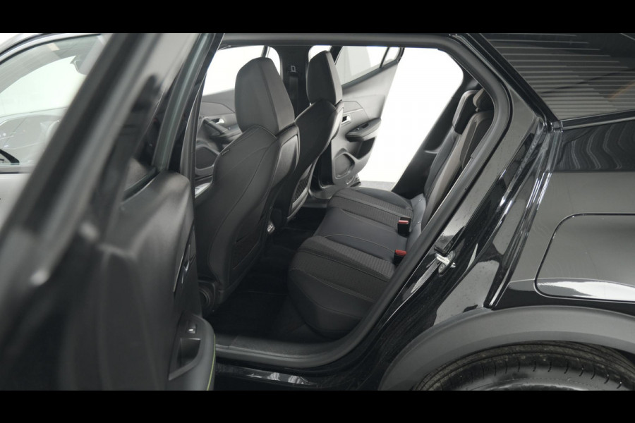 Peugeot 2008 PureTech 130 EAT8 GT | Trekhaak | 360 Camera | Adaptieve Cruise Control | Apple Carplay