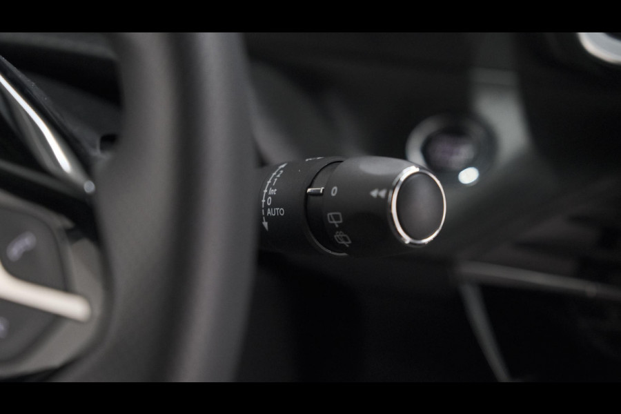 Peugeot 2008 PureTech 130 EAT8 GT | Trekhaak | 360 Camera | Adaptieve Cruise Control | Apple Carplay