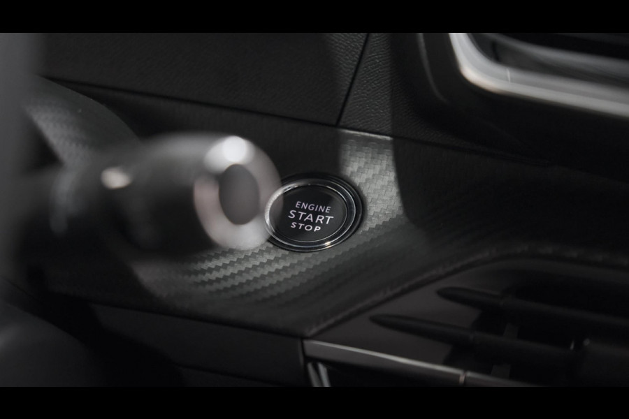 Peugeot 2008 PureTech 130 EAT8 GT | Trekhaak | 360 Camera | Adaptieve Cruise Control | Apple Carplay