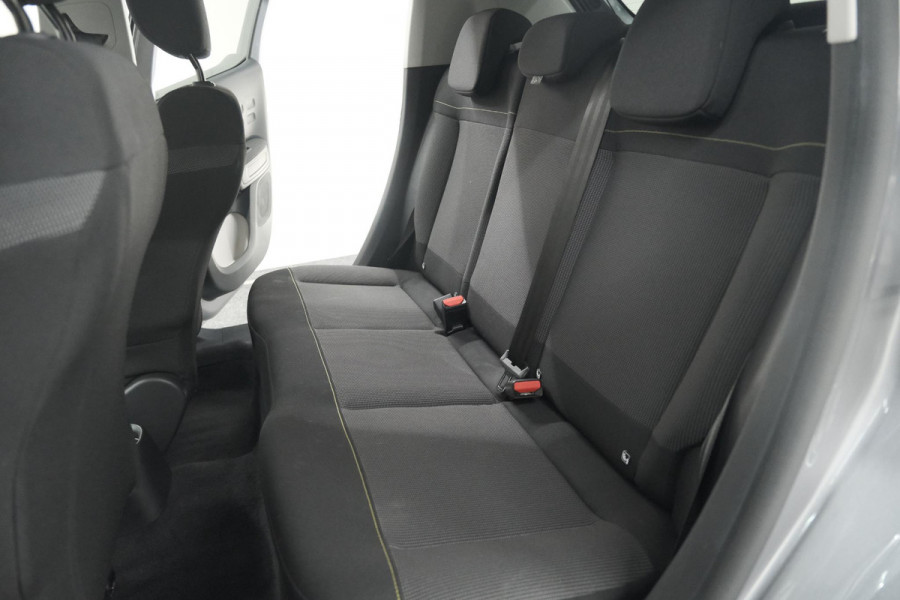 Citroën C3 PureTech 110 EAT6 Max | Camera | Parkeersensoren | Navigatie | Apple Carplay