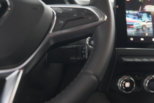 Renault Captur TCe 90 Techno | 360 Camera | 9.3 Inch Grootscherm | Apple Carplay | Navigatie