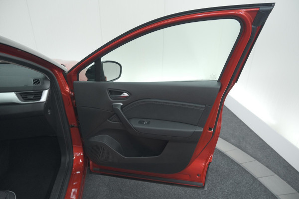 Renault Captur TCe 90 Techno | 360 Camera | 9.3 Inch Grootscherm | Apple Carplay | Navigatie