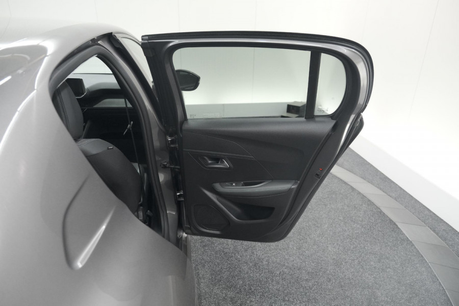 Peugeot 208 PureTech 100 EAT8 Allure Pack | Camera | Apple Carplay | Parkeersensoren