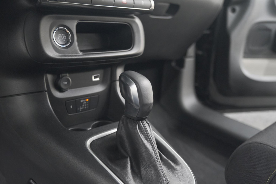 Citroën C3 PureTech 110 EAT6 Max | Apple Carplay | Parkeersensoren | Climate Control | 16 Inch Lichtmetalen Velgen