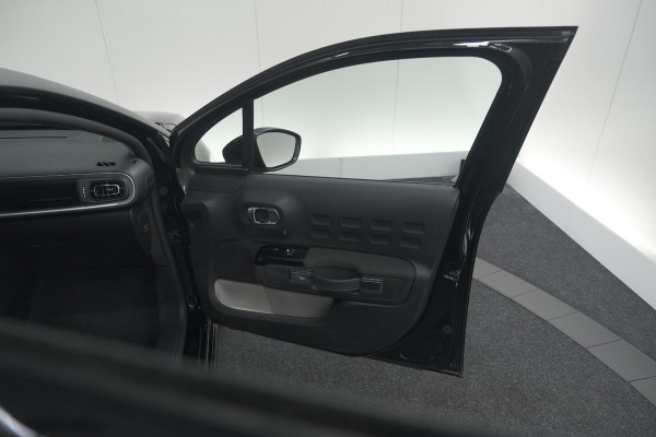 Citroën C3 PureTech 110 EAT6 Max | Apple Carplay | Parkeersensoren | Climate Control | 16 Inch Lichtmetalen Velgen