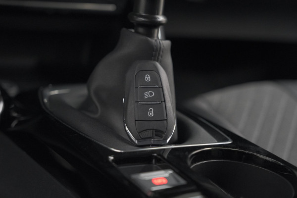 Peugeot 208 PureTech 100 Allure | 360 Camera | Adaptieve Cruise Control | Dodehoekdetectie