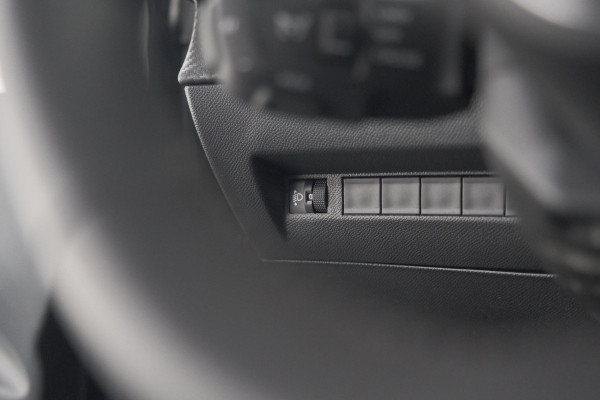Peugeot 208 PureTech 100 Allure | 360 Camera | Adaptieve Cruise Control | Dodehoekdetectie