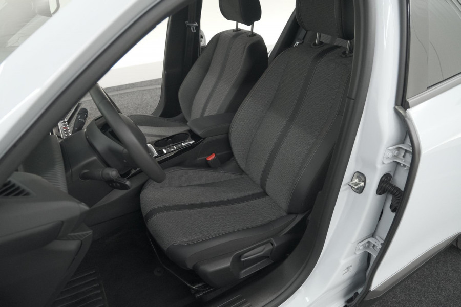 Peugeot 2008 PureTech 100 Allure | Camera | Navigatie | Parkeersensoren | Apple Carplay
