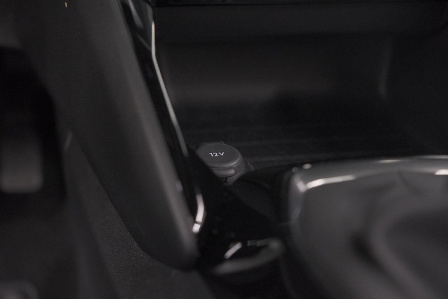 Peugeot 2008 PureTech 100 Allure | Camera | Navigatie | Parkeersensoren | Apple Carplay