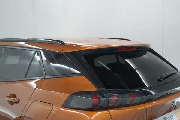 Peugeot e-2008 EV Allure Pack 50 kWh | 3 Fase Laadfunctie | Parkeersensoren | Apple Carplay | Climate Control