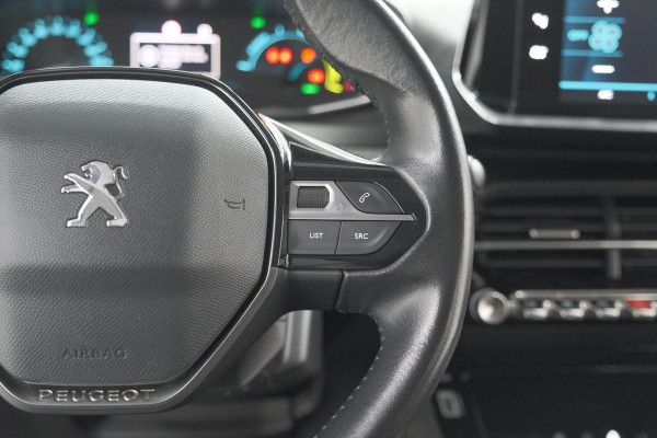 Peugeot e-2008 EV Allure Pack 50 kWh | 3 Fase Laadfunctie | Parkeersensoren | Apple Carplay | Climate Control