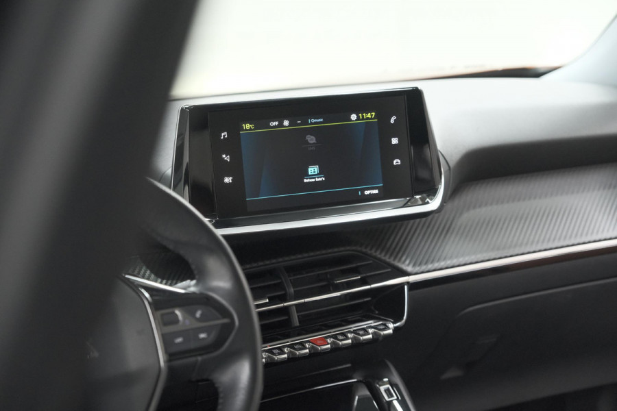 Peugeot e-2008 EV Allure Pack 50 kWh | 3 Fase Laadfunctie | Parkeersensoren | Apple Carplay | Climate Control