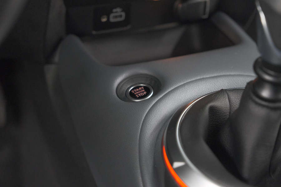 Nissan Juke 1.0 DIG-T Premiere Edition | Trekhaak | Camera | Apple Carplay | Parkeersensoren