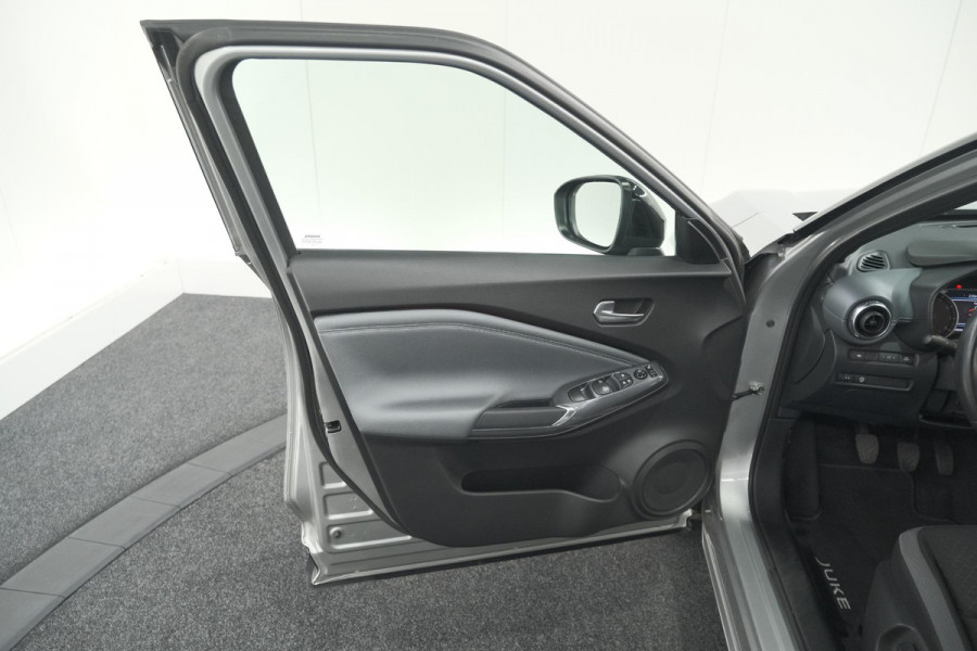 Nissan Juke 1.0 DIG-T Premiere Edition | Trekhaak | Camera | Apple Carplay | Parkeersensoren